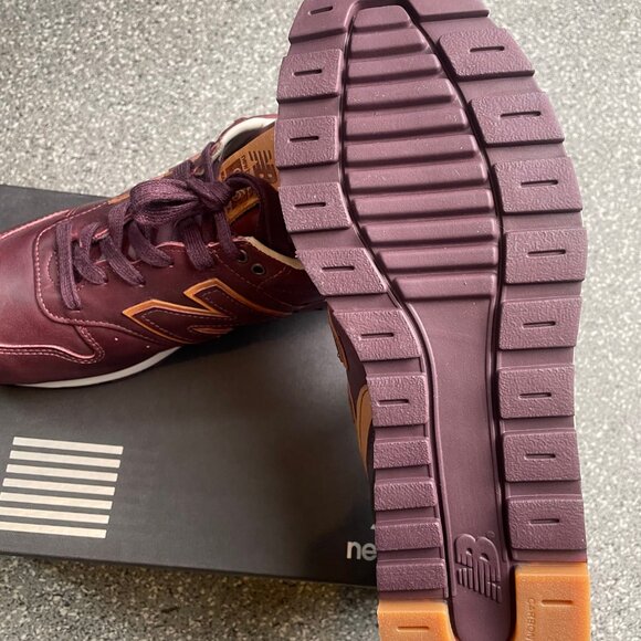 Horween Leather x New Balance M996BHR - Men\'s 9.5 - NWT in Box main image 6